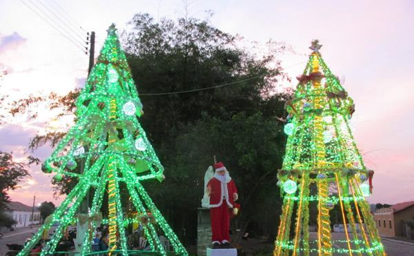 Decoração natalina de N. S. dos Remédios! - Imagem 1