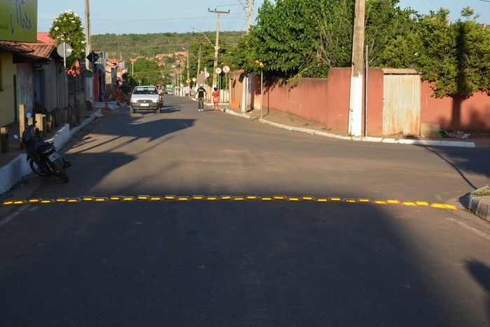 Prefeitura de Uruçuí continua os trabalhos de revitalizar sinalização do transito do município - Imagem 8