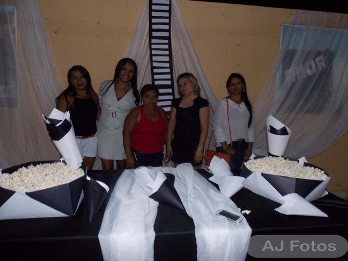 Confraternização da Secretaria de Assistência Social. Tema Filme. - Imagem 37