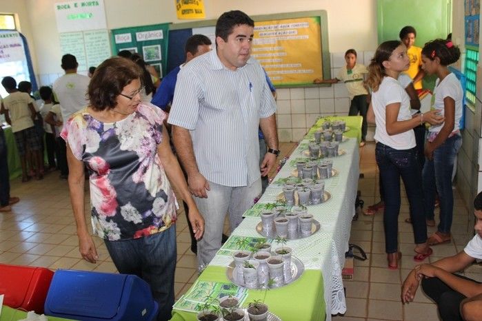 Feira do conhecimento reúne milhares de estudantes em escola na zona rural de São João do Arraial - Imagem 7