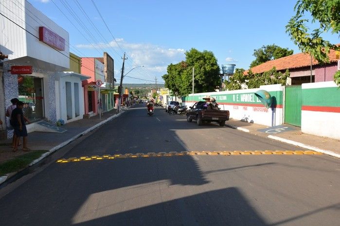 Prefeitura de Uruçuí continua os trabalhos de revitalizar sinalização do transito do município - Imagem 5