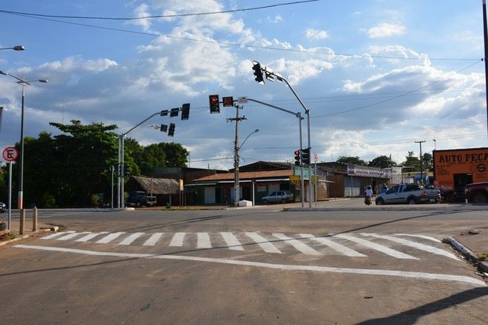 Prefeitura de Uruçuí continua os trabalhos de revitalizar sinalização do transito do município - Imagem 1