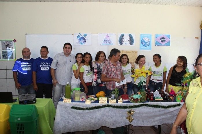 Feira do conhecimento reúne milhares de estudantes em escola na zona rural de São João do Arraial - Imagem 8