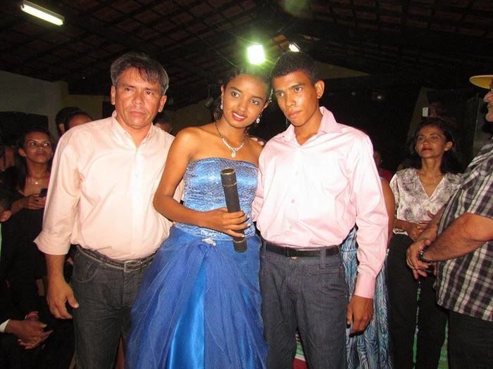 Alunos de escolas municipais colam grau no interior do município - Imagem 6