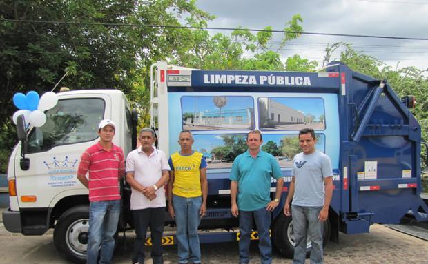 Alegria e descontração no primeiro da festa de emancipação de N. S. dos Remédios - Imagem 8