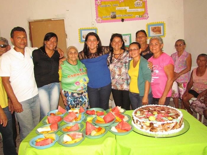 Amigos realizam festa surpresa para Rubenita - Imagem 1