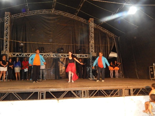 Apresentações Culturais com a Cia de Dança  - Imagem 12