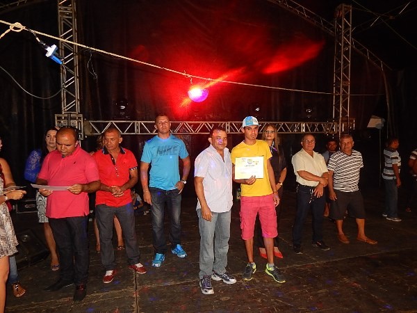 Alunos recebem Certificados de Curso de Construção Civil - Imagem 3