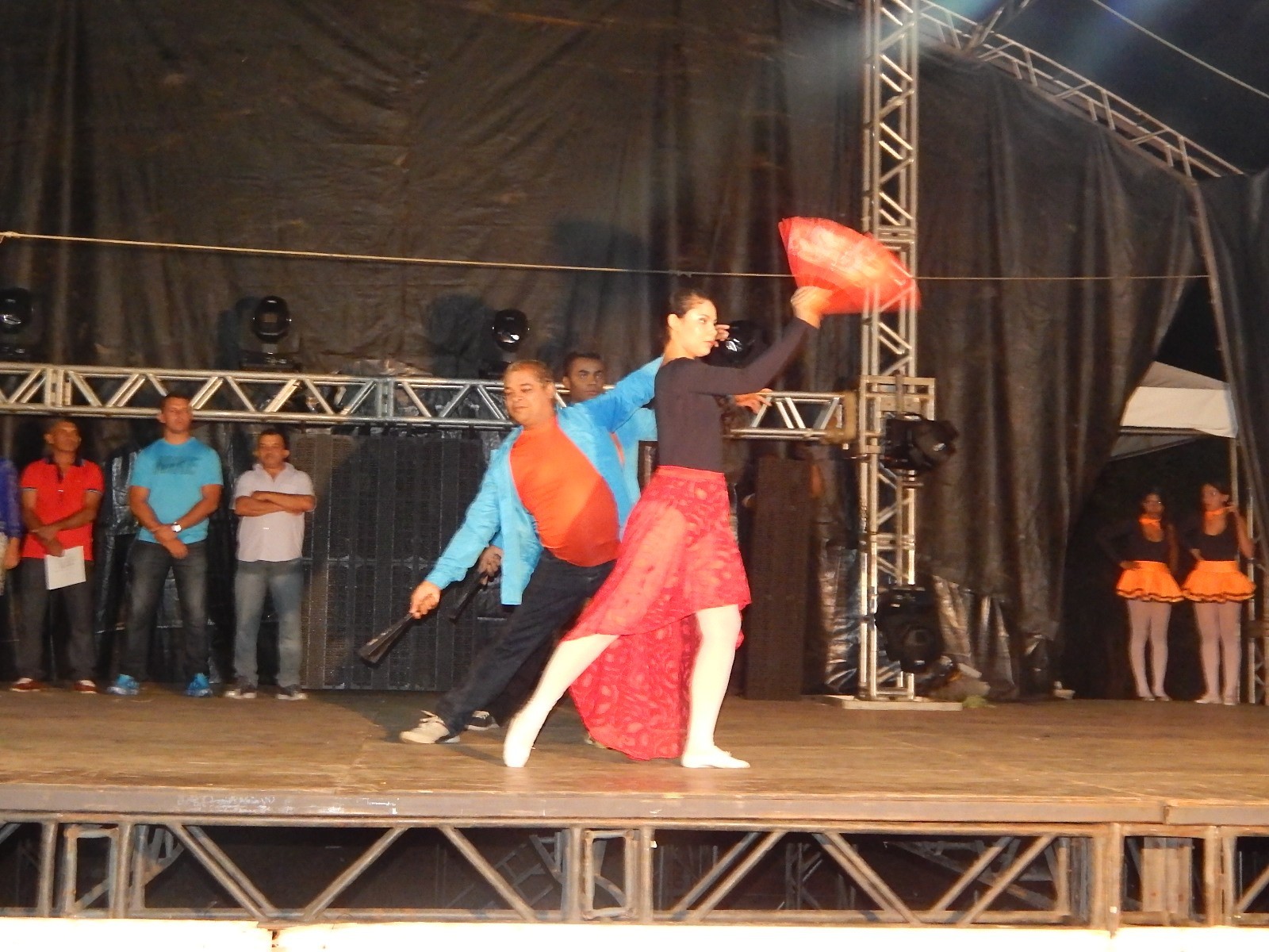 Apresentações Culturais com a Cia de Dança 