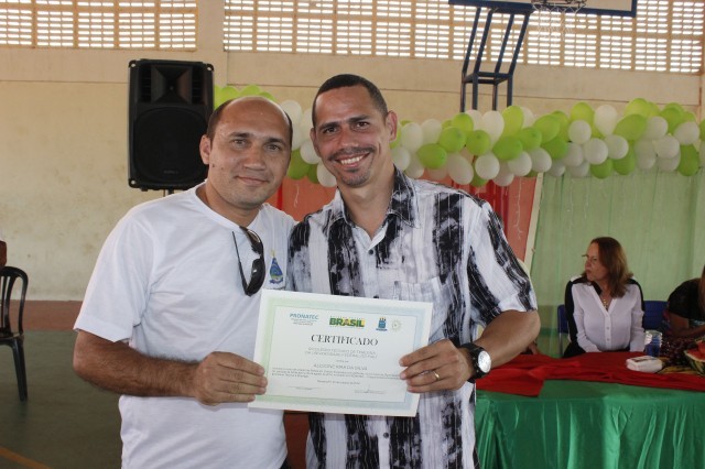 120 alunos dos cursos do PRONATEC recebem Certificados no município de Miguel Alves  - Imagem 25