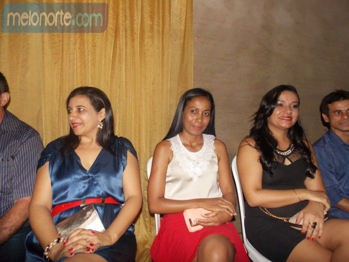 Colação de grau do 9º ano dos alunos da escola Dirceu Mendes Arcoverde - Imagem 62