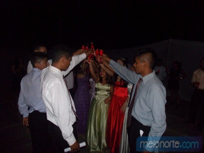 Colação de grau do 9º ano dos alunos da escola Dirceu Mendes Arcoverde - Imagem 104