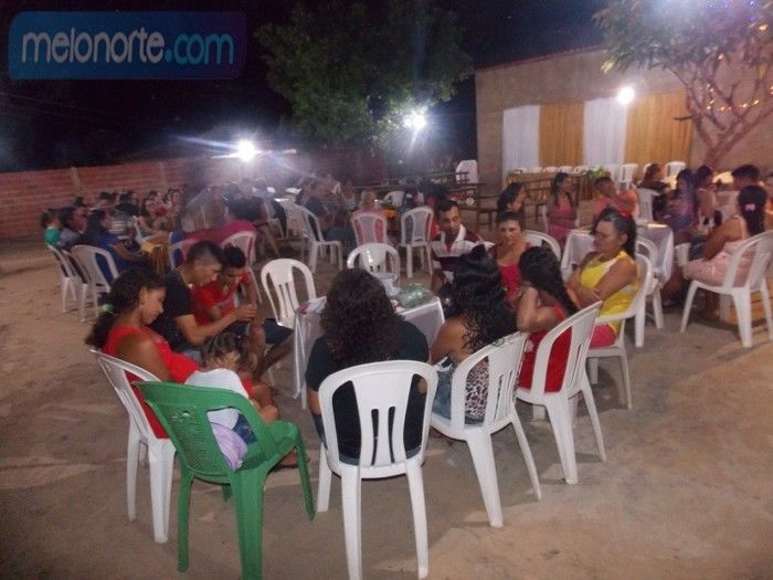 Colação de grau do 9º ano dos alunos da escola Dirceu Mendes Arcoverde - Imagem 19