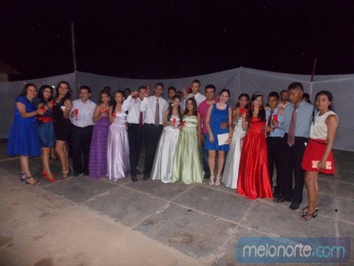 Colação de grau do 9º ano dos alunos da escola Dirceu Mendes Arcoverde - Imagem 112