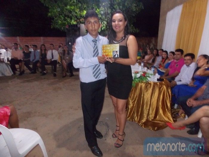 Colação de grau do 9º ano dos alunos da escola Dirceu Mendes Arcoverde - Imagem 53