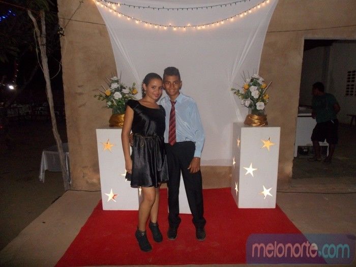 Colação de grau do 9º ano dos alunos da escola Dirceu Mendes Arcoverde - Imagem 8