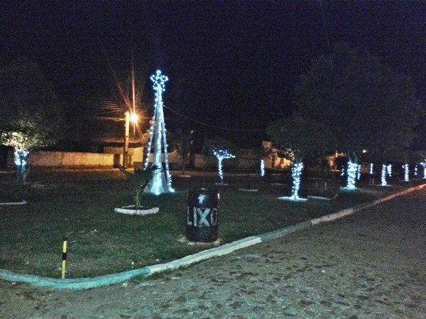 Prefeitura de Prata do Piauí finaliza a 1ª Decoração Natalina da cidade - Imagem 12