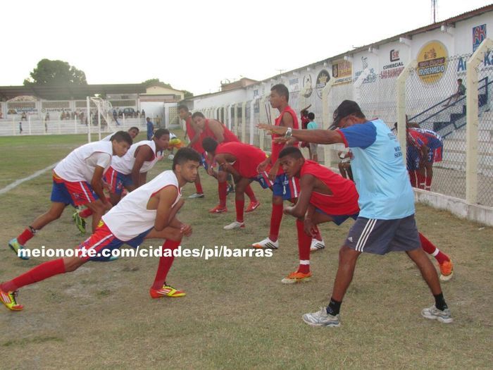 Futebol: Barras vence o Comercial de Campo Maior - Imagem 4