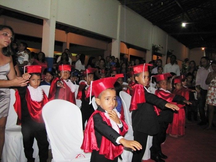 Educandário da Criança promove grande festa de Formatura  - Imagem 9