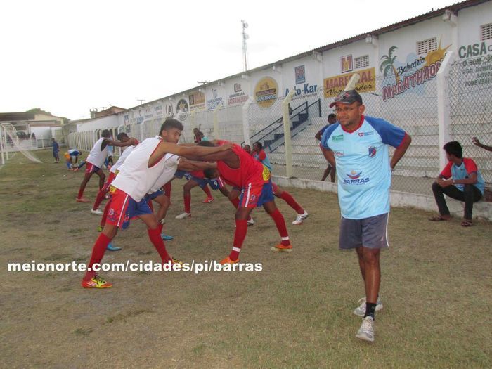 Futebol: Barras vence o Comercial de Campo Maior - Imagem 10
