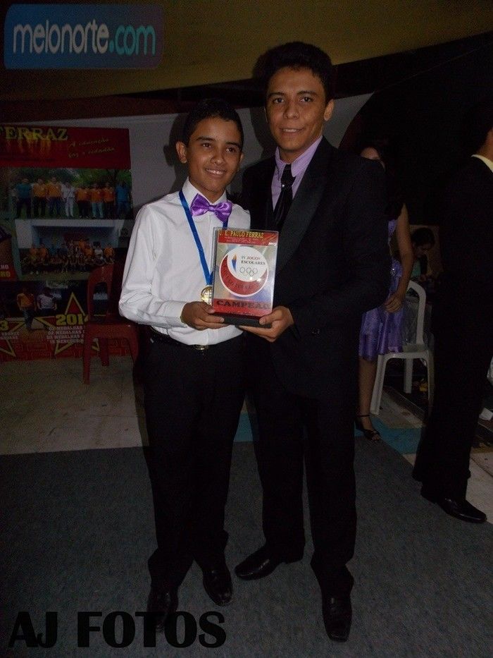 Solenidade de premiação entrega de medalhas U.E Paulo Ferraz - Imagem 36