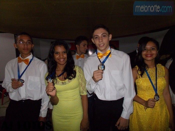 Solenidade de premiação entrega de medalhas U.E Paulo Ferraz - Imagem 74