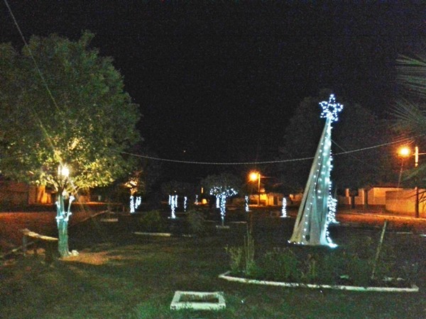 Prefeitura de Prata do Piauí finaliza a 1ª Decoração Natalina da cidade - Imagem 11