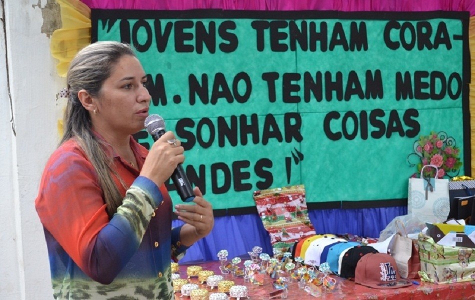 CREAS encerra atividades do ano com confraternização