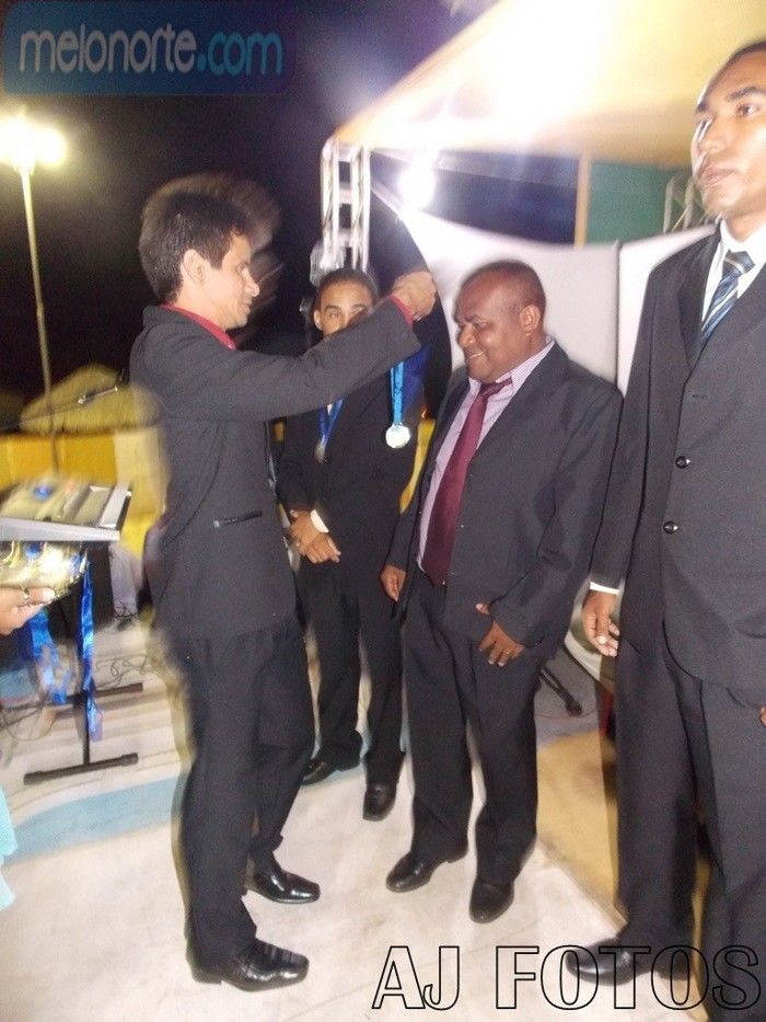 Solenidade de premiação entrega de medalhas U.E Paulo Ferraz - Imagem 2