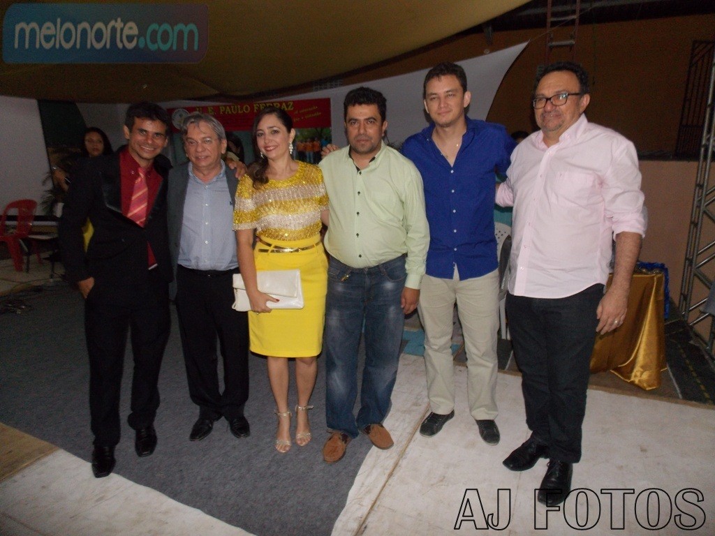 Solenidade de premiação entrega de medalhas U.E Paulo Ferraz