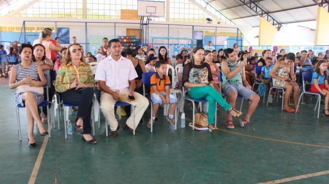 Festa de encerramento do ano letivo para os alunos do PNAIC no Município de Miguel Alves - Imagem 32