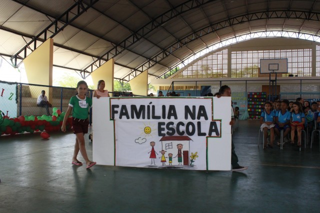Festa de encerramento do ano letivo para os alunos do PNAIC no Município de Miguel Alves - Imagem 4