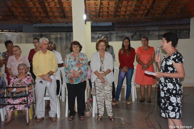 Centro de Convivência do Idoso de Corrente realiza confraternização de final de ano - Imagem 4