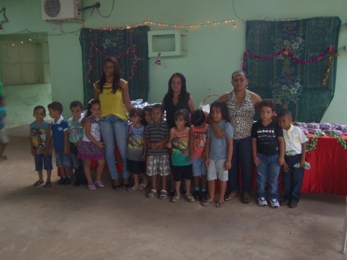A Loja Maçônica Luz e Justiça nº 10 realizou festa de natal para crianças  - Imagem 3
