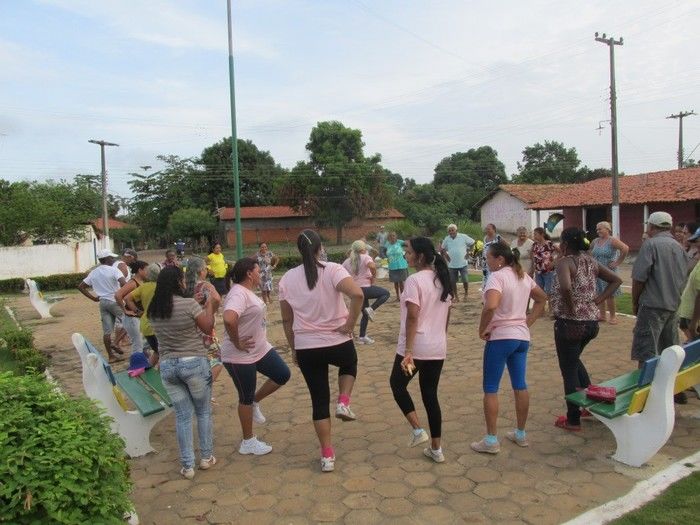 Equipe de Saúde de Pitombeira Faz sua 2ª Caminhada da 3ª Idade no Bairro Baixa - Imagem 17