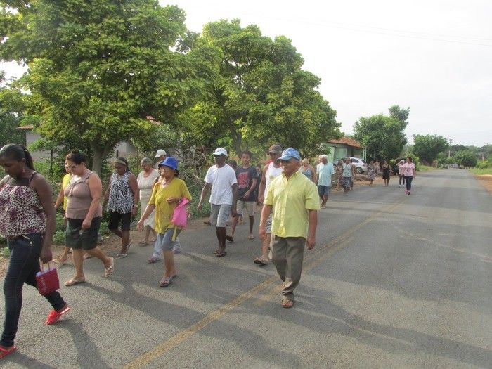 Equipe de Saúde de Pitombeira Faz sua 2ª Caminhada da 3ª Idade no Bairro Baixa - Imagem 56