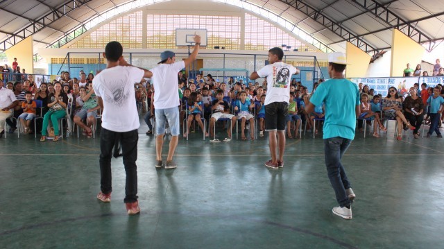 Festa de encerramento do ano letivo para os alunos do PNAIC no Município de Miguel Alves - Imagem 31