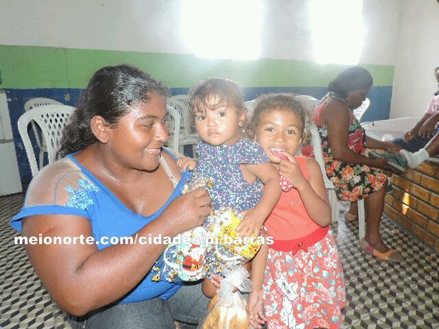 SCFV realiza festa natalina para crianças - Imagem 4