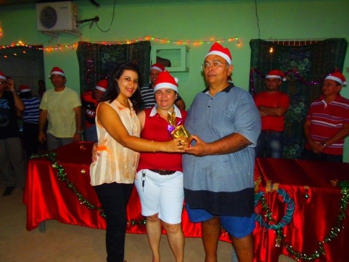 A Loja Maçônica Luz e Justiça nº 10 realizou festa de natal para crianças  - Imagem 49