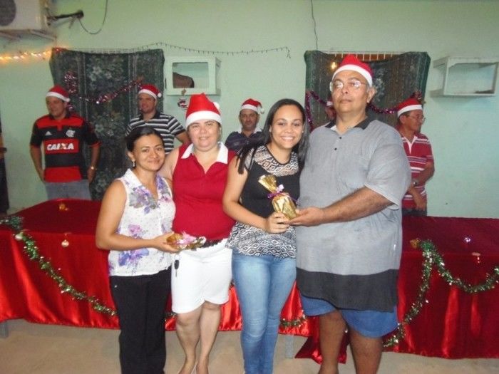 A Loja Maçônica Luz e Justiça nº 10 realizou festa de natal para crianças  - Imagem 50