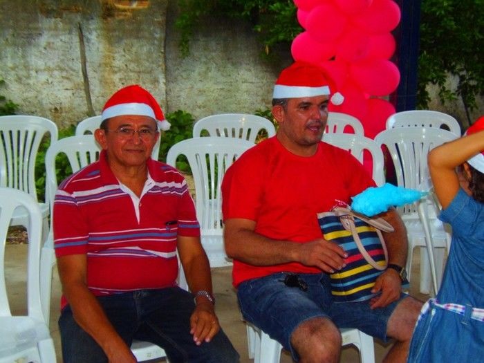 A Loja Maçônica Luz e Justiça nº 10 realizou festa de natal para crianças  - Imagem 31