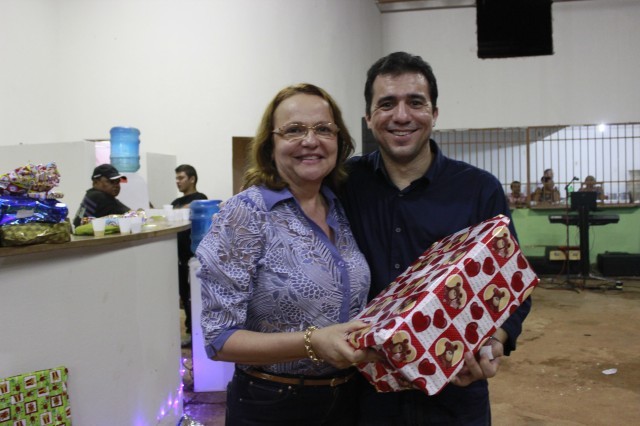 Funcionários participam da Festa de confraternização da Prefeitura de Miguel Alves Nesta Quinta-Feira (19/12), a Prefeitura de Miguel realizou a conf - Imagem 41