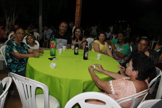 Funcionários participam da Festa de confraternização da Prefeitura de Miguel Alves Nesta Quinta-Feira (19/12), a Prefeitura de Miguel realizou a conf - Imagem 7
