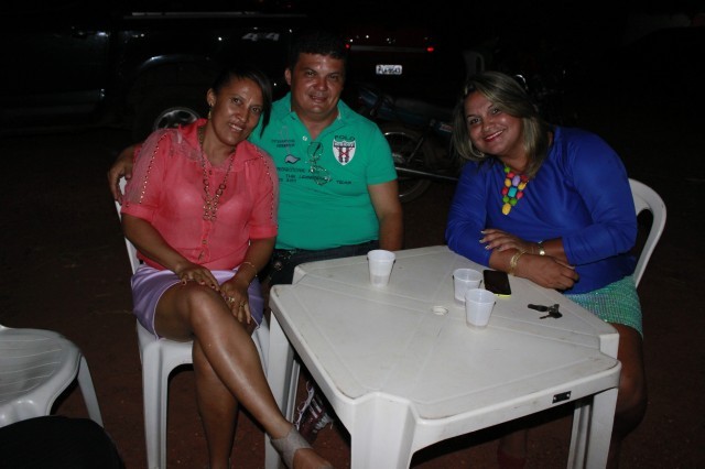 Funcionários participam da Festa de confraternização da Prefeitura de Miguel Alves Nesta Quinta-Feira (19/12), a Prefeitura de Miguel realizou a conf - Imagem 1