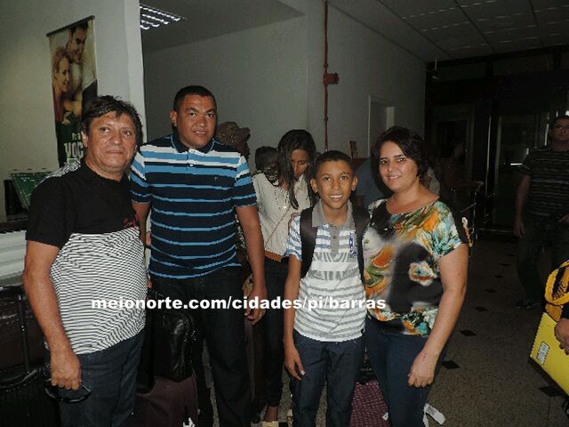 Secretário de educação Claudio Cesar recebe Paulo Henrique no aeroporto de Teresina - Imagem 10