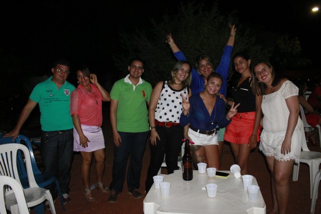 Funcionários participam da Festa de confraternização da Prefeitura de Miguel Alves Nesta Quinta-Feira (19/12), a Prefeitura de Miguel realizou a conf - Imagem 33