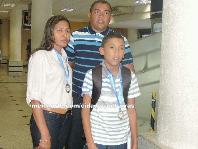 Secretário de educação Claudio Cesar recebe Paulo Henrique no aeroporto de Teresina - Imagem 11