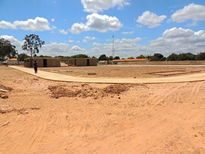 Vereador Chico Zaca visita obras em andamento na cidade - Imagem 9