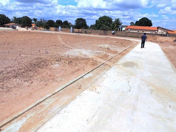 Vereador Chico Zaca visita obras em andamento na cidade - Imagem 22