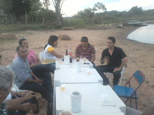 Professores se reunem com  o prefeito Raimundo Ferreira e conversam sobre o  plano de cargos e salários do magistério - Imagem 3